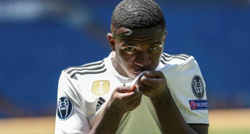 تقرير.. من هو فينيسيوس جونيور "جوهرة ريال مدريد الجديدة"؟